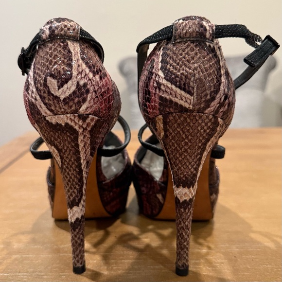Stuart Weitzman Heritage Vino Serpentex‎ Platform Snakeskin Print Heel Sz 7.5 - Picture 7 of 11